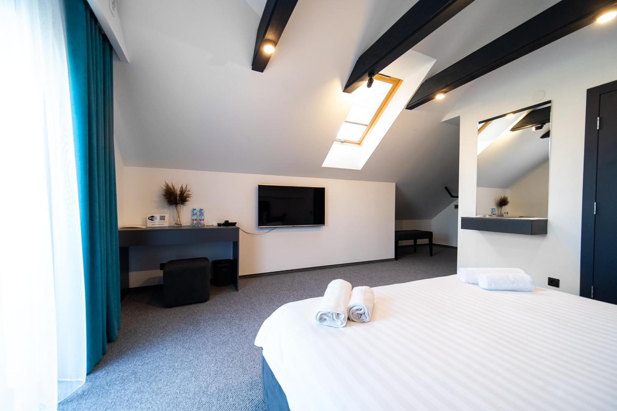 Royal Wood Hotel Rokytne  Kültér fotó
